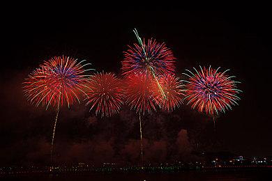 育碧《英灵乱战》再次联动美漫《行尸走肉》 尼根和玛姬上线